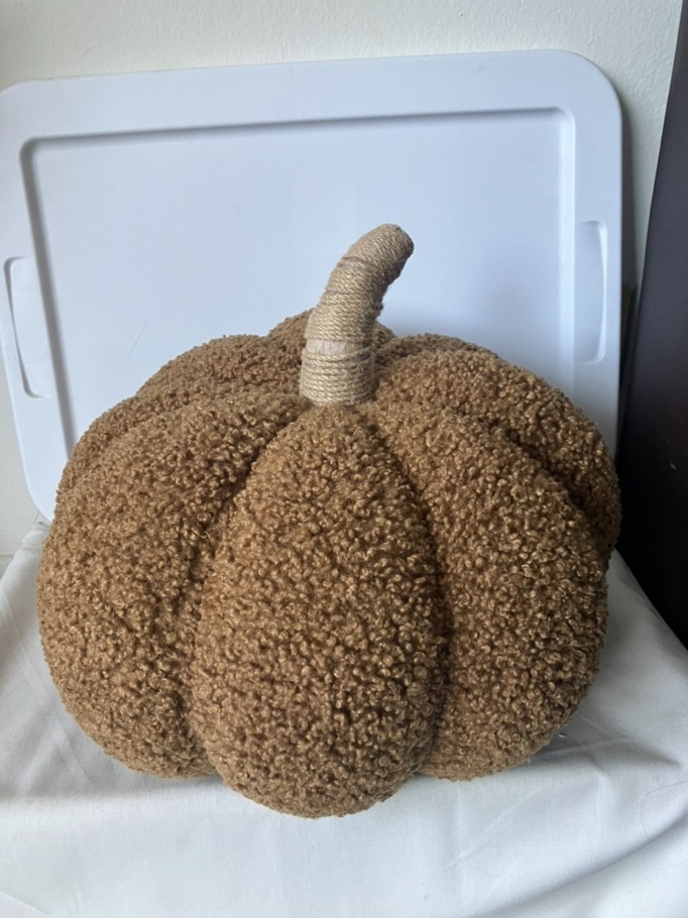 Pottery Barn Large Cozy Pumpkin Pillow Tobacco Brown Sherpa Boucle 14" Fall USED